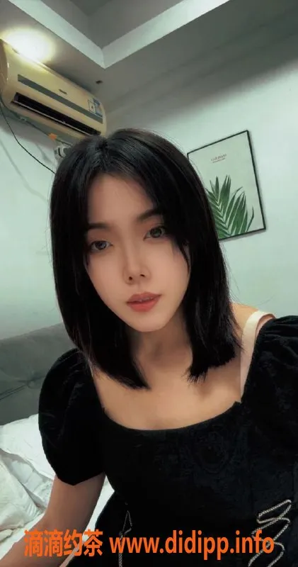 西安楼凤-雁塔区27岁鹿鹿，158cm身高助浴按摩全能女神