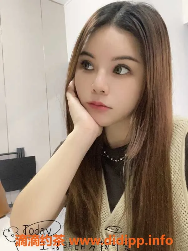 广州楼凤-广州白云兼职悠悠，24岁、160cm、45kg，4元茶水