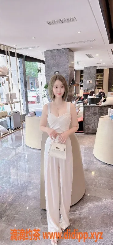 成都楼凤-成华区林霜霜27岁，自聊优质服务五百起