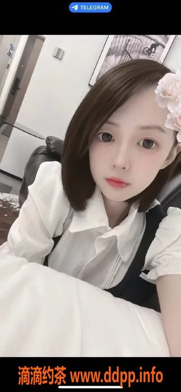 广州楼凤-白云御姐琪琪，800元起，舌吻69p服务！