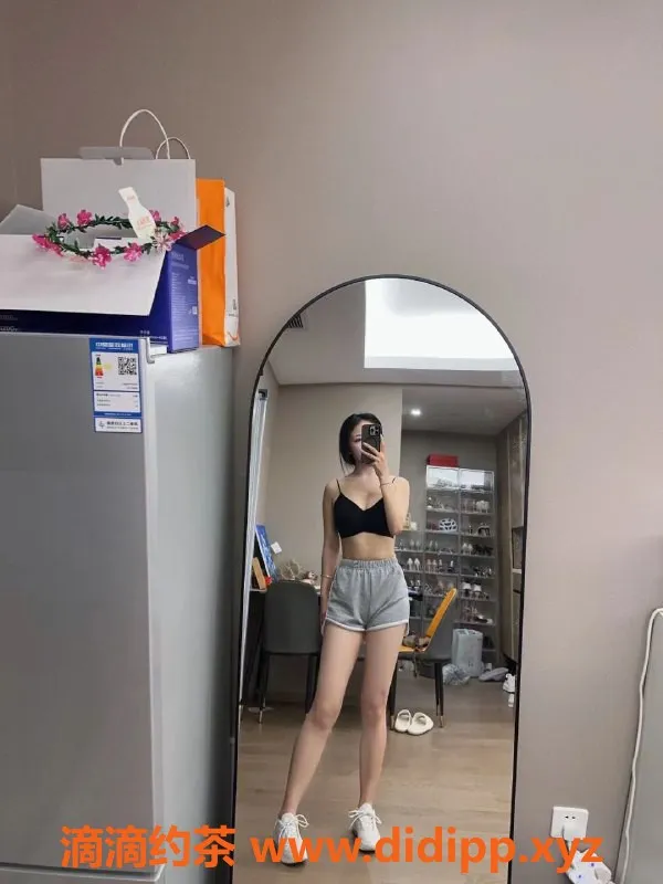 广州楼凤资源信息,天河林仙儿，课费1400p，服务超棒！