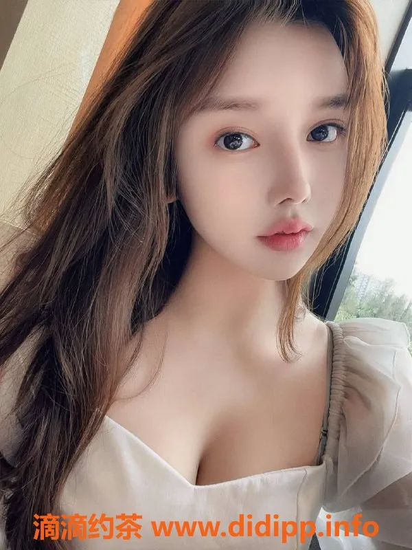 深圳楼凤资源信息,南山淡紫，御姐长腿，私聊只需P1500！