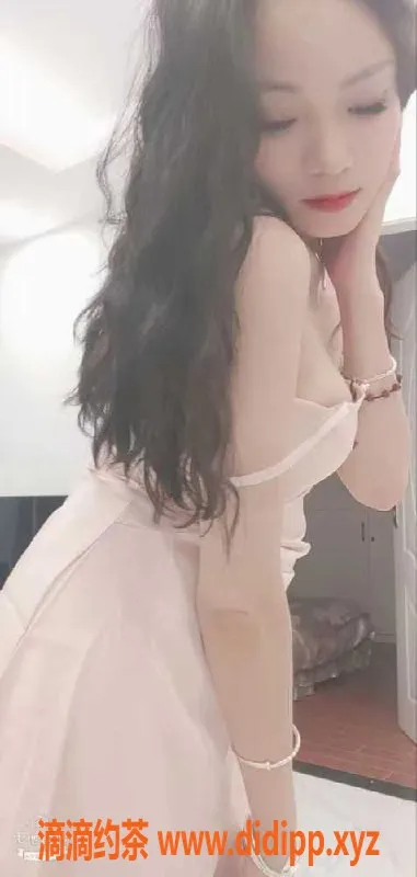 广州楼凤-广州越秀舌吻丽丽，25岁36C完美服务