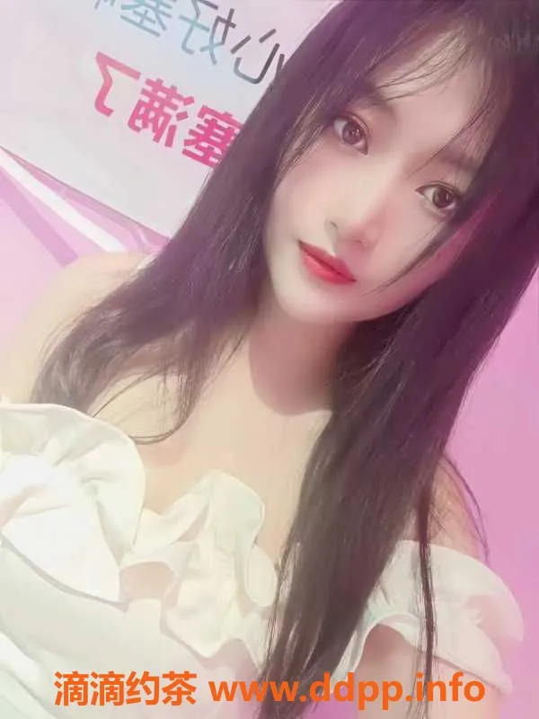 广州楼凤-天河车陂22岁性感女神，165cm/53kg