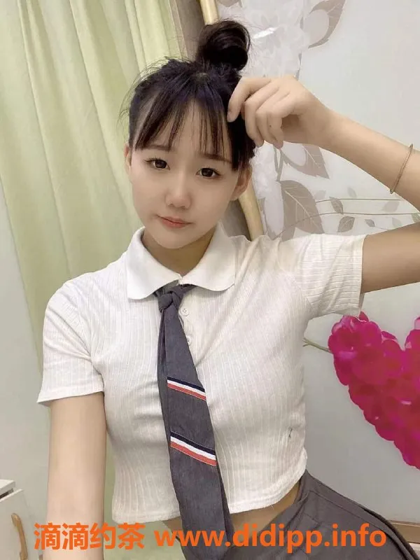 深圳楼凤-龙岗晓丽丽，1088元超值服务体验