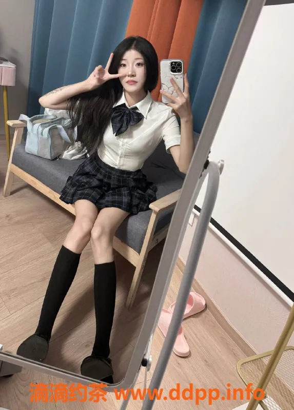 杭州楼凤-拱墅小小，适中身材女神等你来约