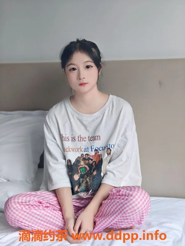 成都楼凤资源信息,成华区小葵：165嫩妹，C罩杯，白嫩大奶只需XXX元