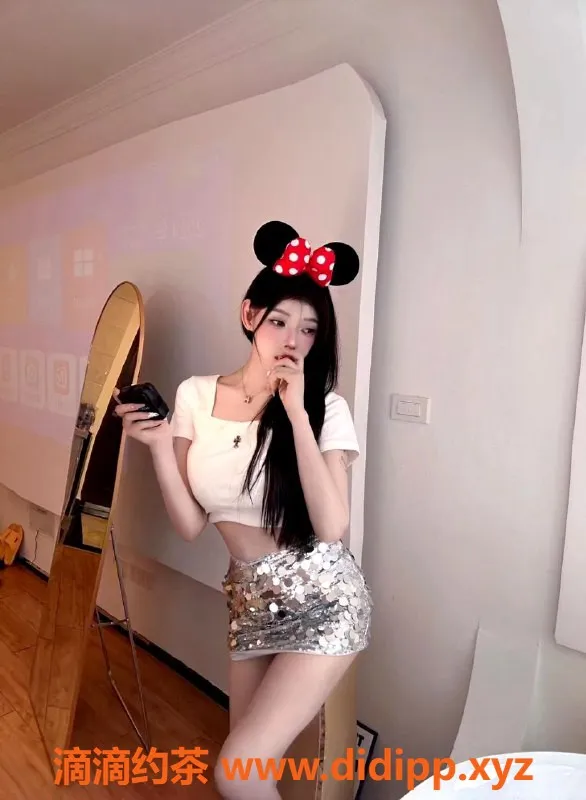 上海外围-小米，163高颜值D罩杯美少女，陪浴服务只需1300