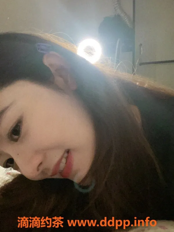 北京楼凤资源信息,朝阳奶茶，158cm/45kg，双飞3P服务体验