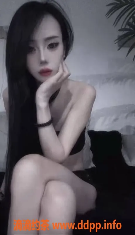 成都楼凤-成华区小维维，170cm排骨精，19岁85斤