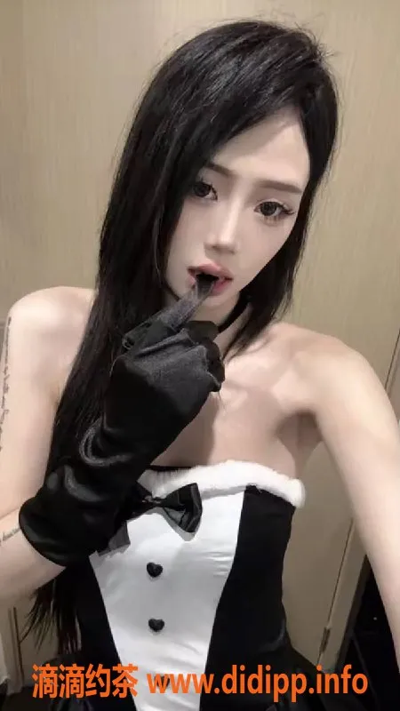 成都楼凤-成华区小维维，170cm排骨精，19岁85斤