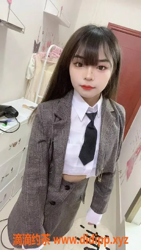 深圳楼凤-南山小精灵，700p视频认证服务等你来体验！