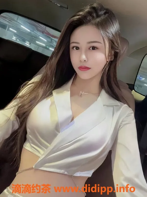 南京楼凤资源信息,秦淮小雨，700元超值服务，等你来约！