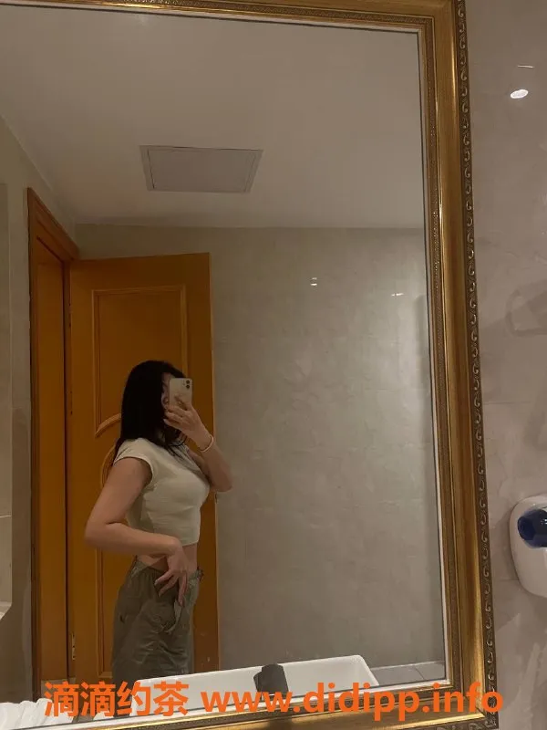 深圳楼凤-深圳宝安念安，千元档大胸服务体验