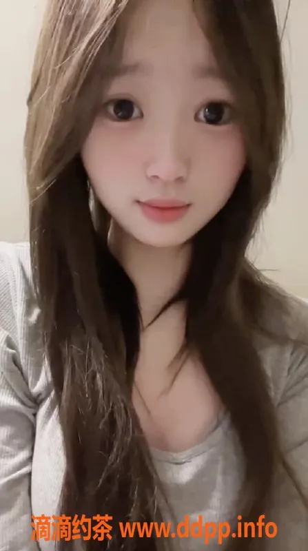 上海楼凤-静安嫣嫣，身高167，甜美胸B+