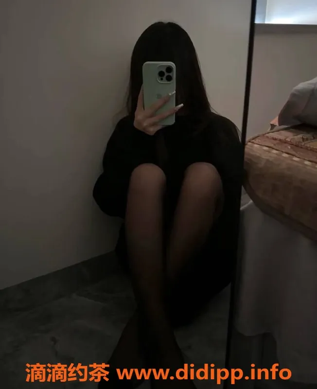 北京楼凤资源信息,朝阳小豆子 171cm 94斤 18岁 优质嫩妹