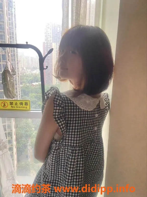 成都楼凤-成都飘飘，155高93重，价格500，快餐服务