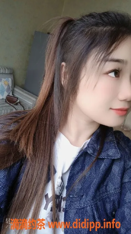 厦门楼凤-湖里熟女清予，162高大胸，超会玩服务