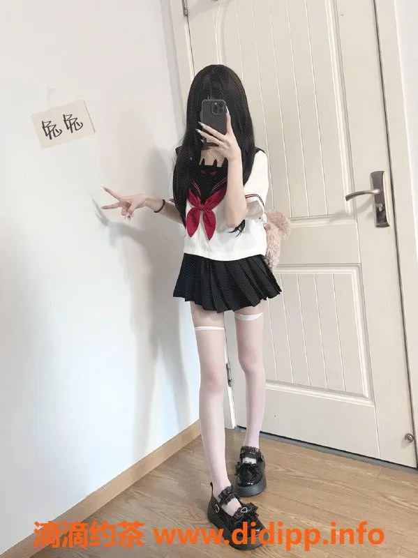 南京楼凤资源信息,南站嫩妹兔兔，19岁160 80C，课费8P起