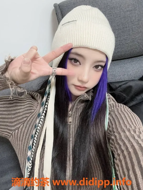 北京楼凤-朝阳双井猫儿，800起步，身材小巧可爱