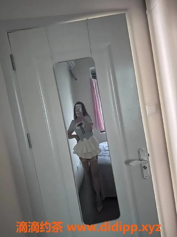 成都楼凤-锦江区嫩妹李婉婉，超值服务仅5p起