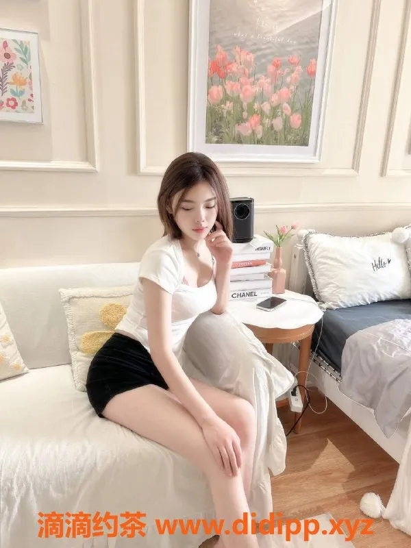 北京楼凤-南希，朝阳区百子湾，制服服务，1000起步