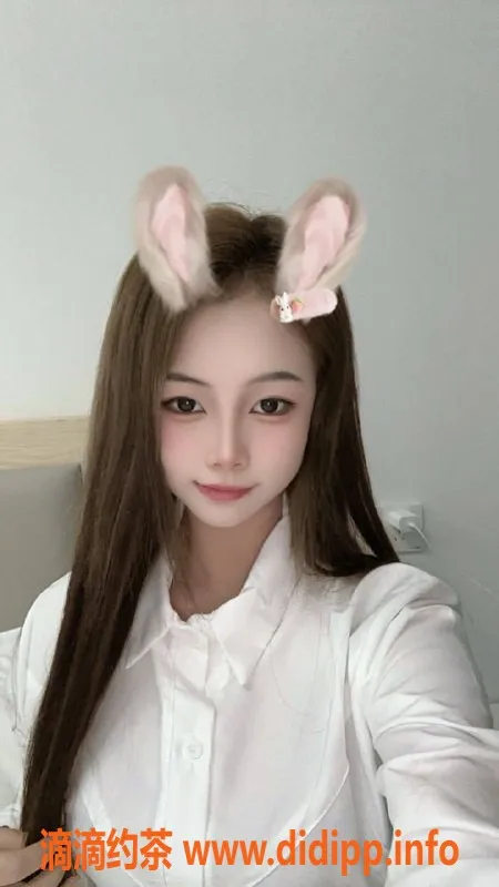 长沙楼凤资源信息,天心区上官婉儿，19岁，162高，95身材，C+杯