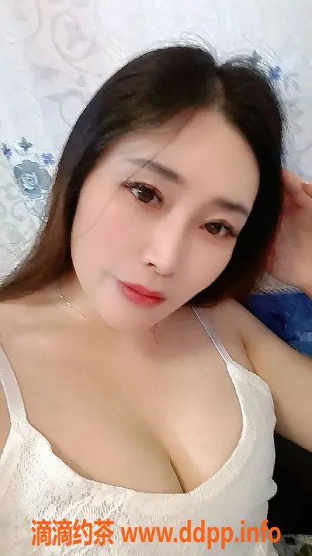 南京楼凤-秦淮玲玲，500元/次，等你来约！