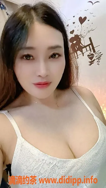 南京楼凤-秦淮玲玲，500元/次，等你来约！