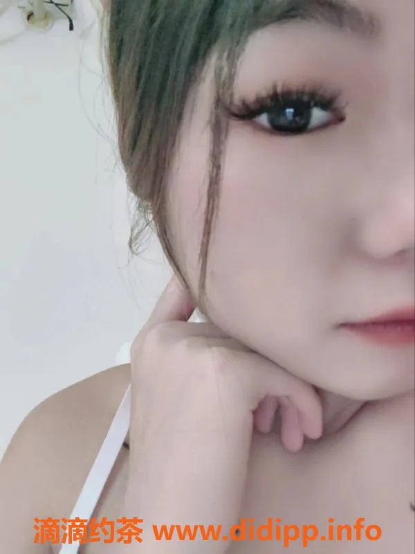 成都楼凤-成华区汐瞳SM，视频认证美女，等你来约！