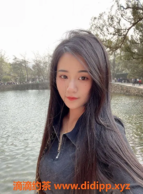 深圳楼凤资源信息,龙岗萌萌，课费800p，1500pp服务超值