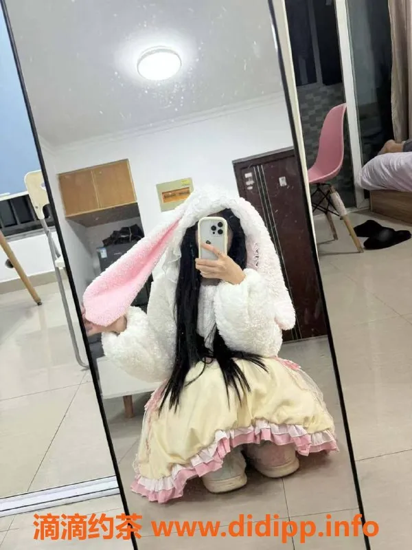 南京楼凤-雨花台区小青，150cm A罩杯 8p 14PP服务