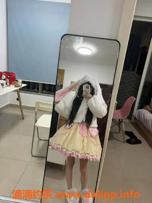 南京楼凤资源信息,雨花台区小青，150cm A罩杯 8p 14PP服务