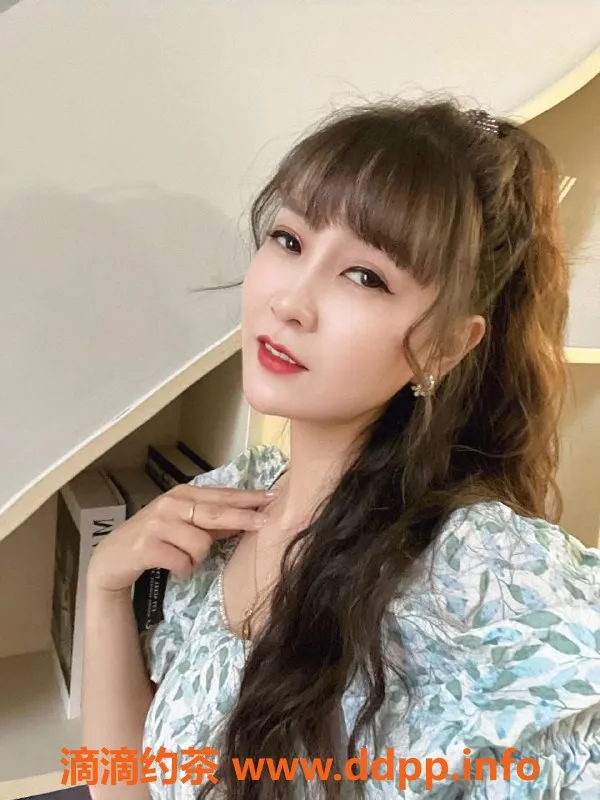 长沙楼凤-雨花区气质御姐小清，172cm 55kg，服务多样