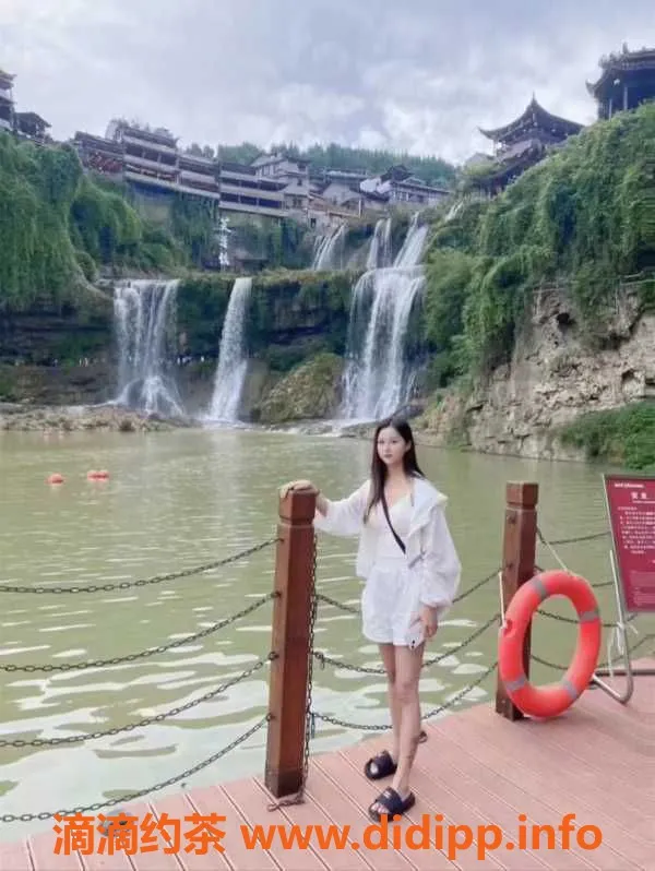 广州楼凤资源信息,海珠00后老师思涵，166cm身高，48kg，500元/次