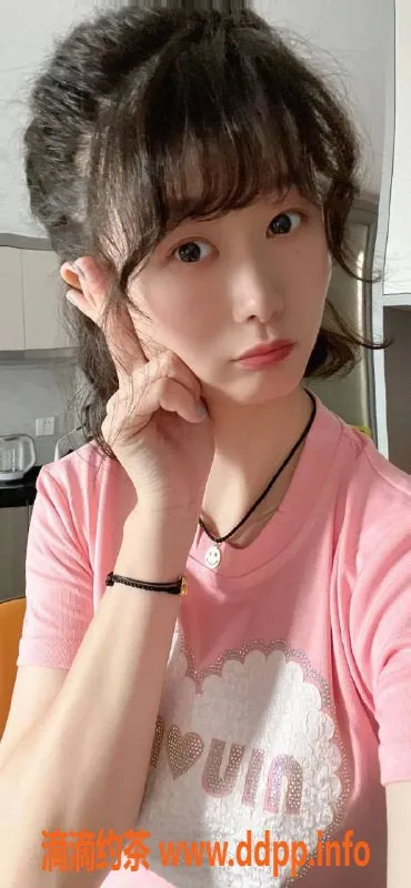 广州楼凤-白云小曼少妇，500元起，服务超赞！