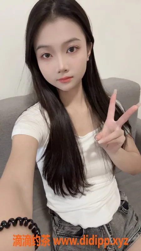 杭州楼凤-邻家小妹小橘子，160身高88斤，温柔体贴服务