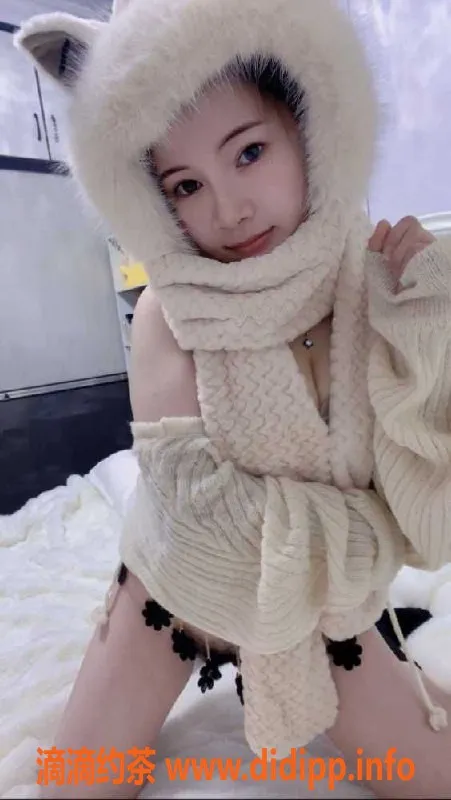 广州楼凤-广州天河风骚舌吻欲女粤粤，23岁160cm，48kg