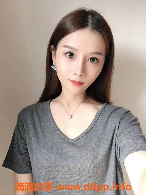 郑州楼凤-金水区白雪雪，年轻尤物等你体验