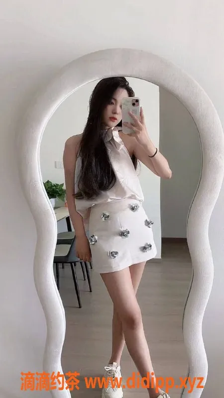 成都楼凤-青羊区嫩妹椰子，课时费6p