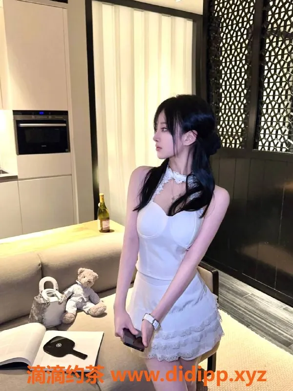 上海楼凤-静安困困，20p内仅需20张，私密服务超值体验