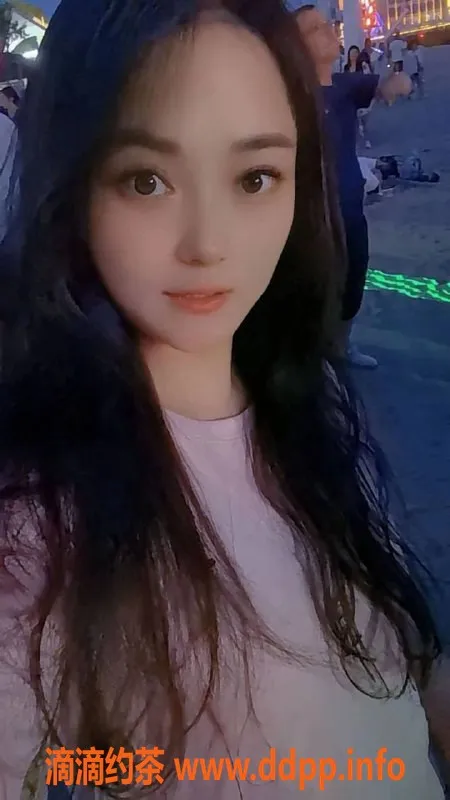 杭州楼凤资源信息,西湖熟女姐妹花，161微胖C罩杯，胸推口交都给力！