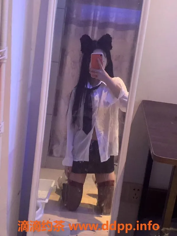 北京楼凤-小八，朝阳百子湾，162cm，40kg，千元档陪浴服务