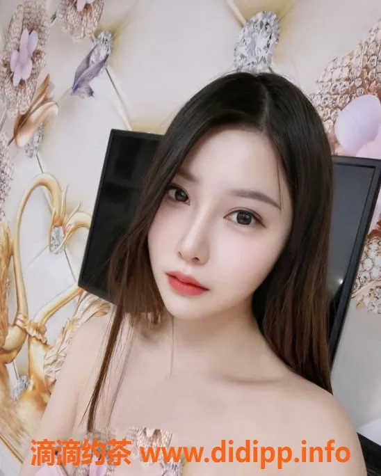 上海楼凤资源信息,上海静安区25岁高颜值妹子，800元KH AA服务