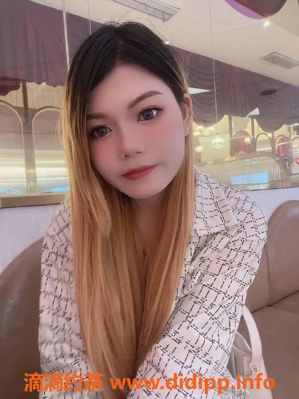 广州楼凤-白云金沙洲琪琪，600元舌吻69P服务