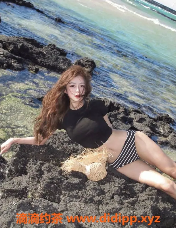 深圳楼凤-龙华沐沐，998元私密服务，好评如潮