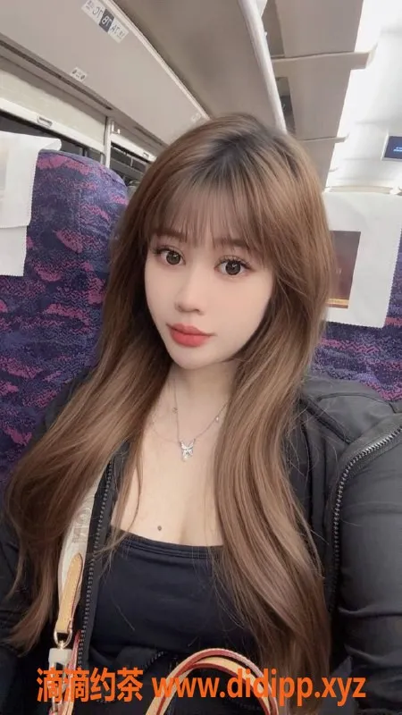 深圳楼凤-龙华紫薇，御姐大胸，课费800元