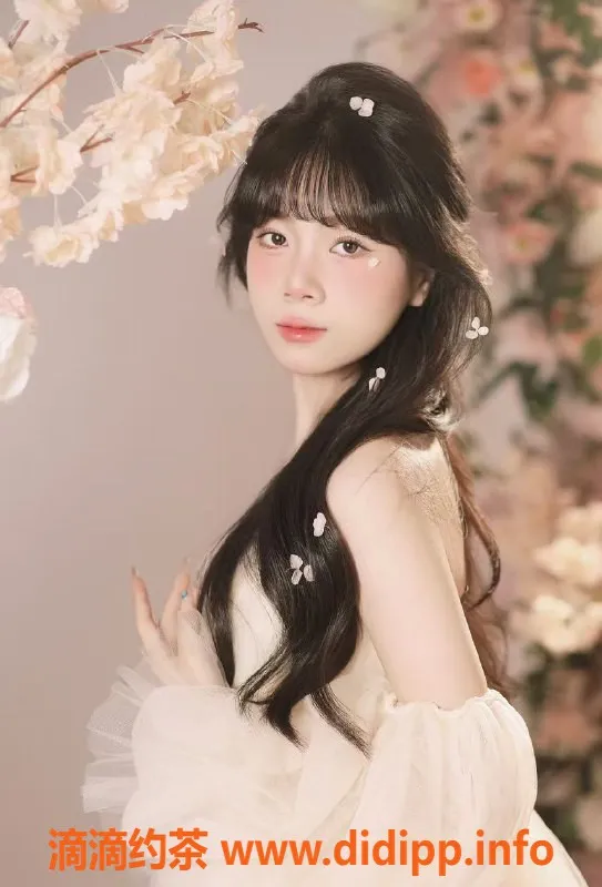 深圳楼凤-深圳南山童宝 18岁嫩妹 44kg 163b