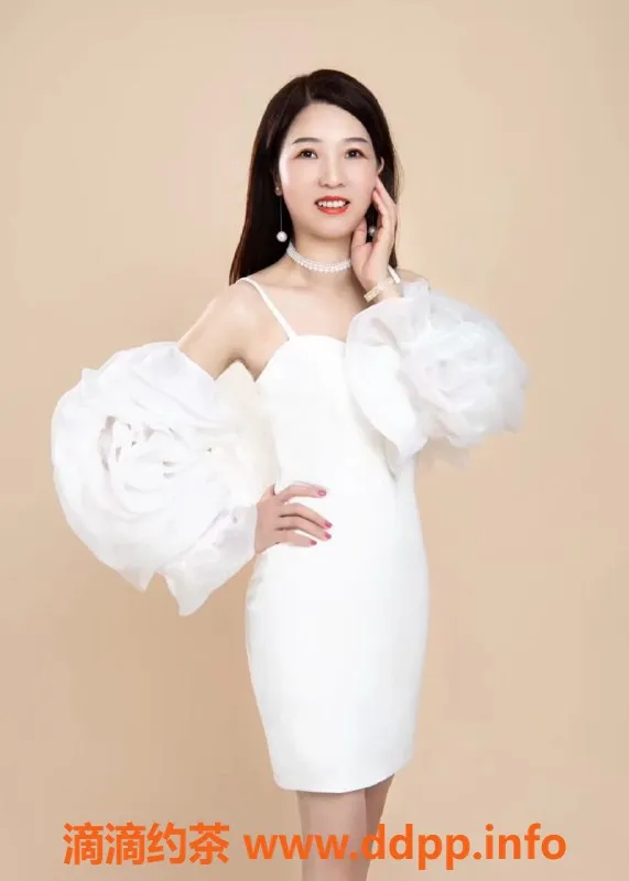 深圳楼凤资源信息,福田莎莎，600元私密服务，专业到位