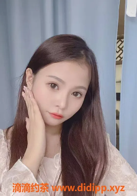 长沙楼凤资源信息,芙蓉区25岁星星，166cm，48kg，激情服务等你体验